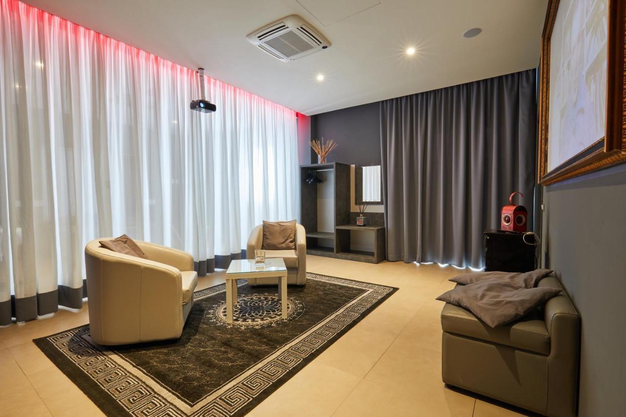 Castelmartini Wellness & Business Hotel Larciano Exterior foto