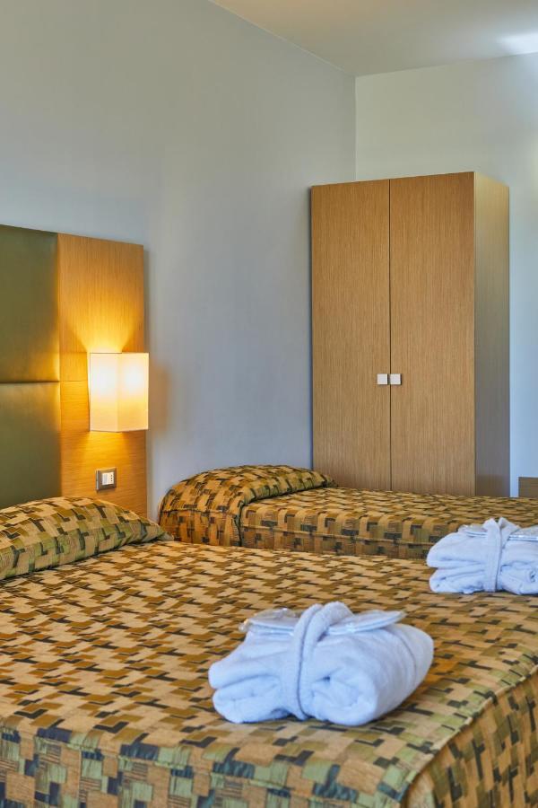 Castelmartini Wellness & Business Hotel Larciano Exterior foto