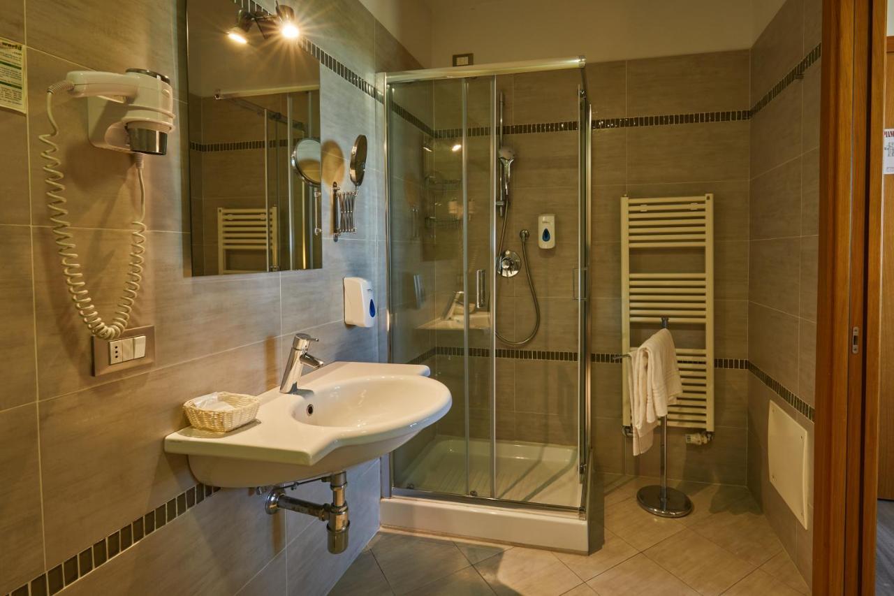 Castelmartini Wellness & Business Hotel Larciano Exterior foto