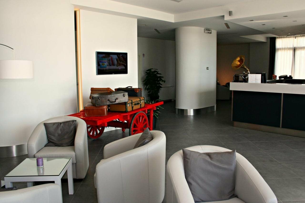 Castelmartini Wellness & Business Hotel Larciano Exterior foto